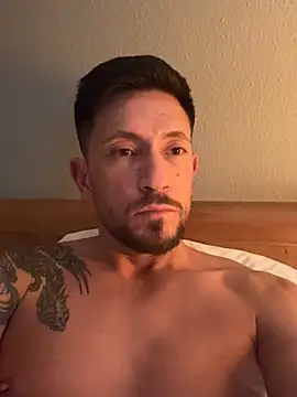 XXLYago online show from 4, 12, 2025