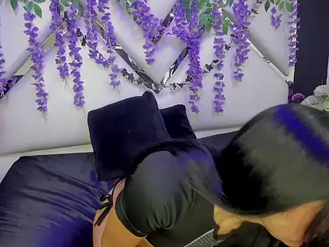 Snapshot of AmelieRose69 chatting on 9, 1, 2026 AmelieRose69 online show from 9, 1, 2026