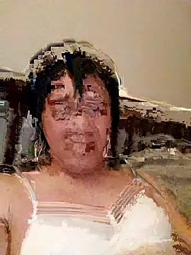 Snapshot of aivitranxxx chatting on 18, 12, 2025 aivitranxxx online show from 18, 12, 2025