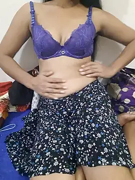 Snapshot of Riya_rani8 chatting on 17, 12, 2025 Riya rani8 online show from 17, 12, 2025