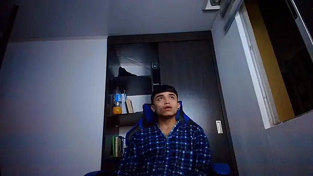 NoahGun  online show from 19, 12, 2025