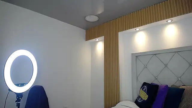 Snapshot of Kat_Cute chatting on 18, 4, 2026 Kat Cute online show from 18, 4, 2026