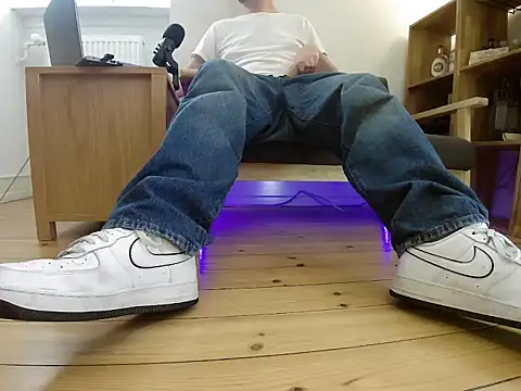 Snapshot of jonas_camboy chatting on 14, 1, 2026 jonas camboy online show from 14, 1, 2026