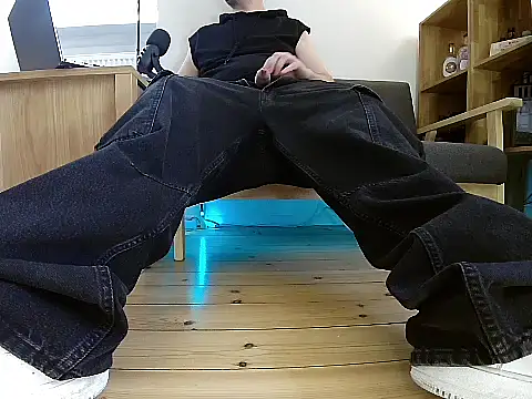 Snapshot of jonas_camboy chatting on 4, 4, 2026 jonas camboy online show from 4, 4, 2026