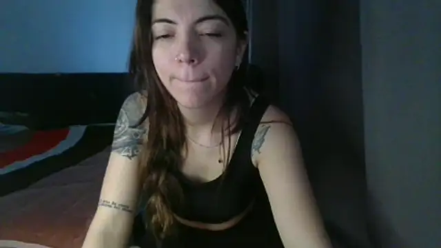 Ceciihot online show from 13, 4, 2026