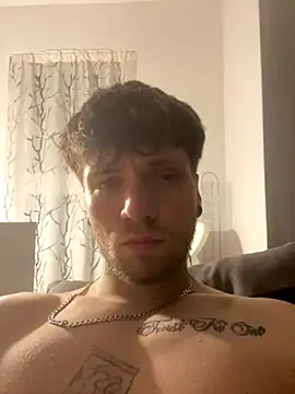 Snapshot of squty chatting on 18, 12, 2025 squty online show from 18, 12, 2025