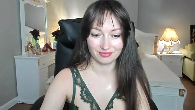 Snapshot of RosiAlina chatting on 5, 5, 2026 RosiAlina online show from 5, 5, 2026