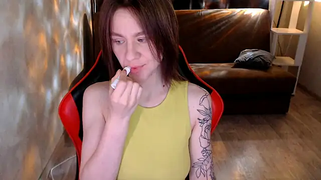 MiaBun1 online show from 17, 12, 2025