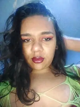 Snapshot of thebomb07 chatting on 17, 12, 2025 thebomb07 online show from 17, 12, 2025