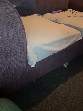 NaturalSunny online show from 1, 2, 2026