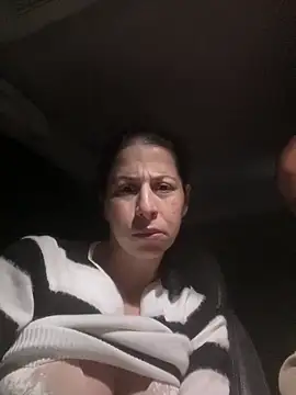 Snapshot of coupledeea chatting on 16, 12, 2025 coupledeea online show from 16, 12, 2025