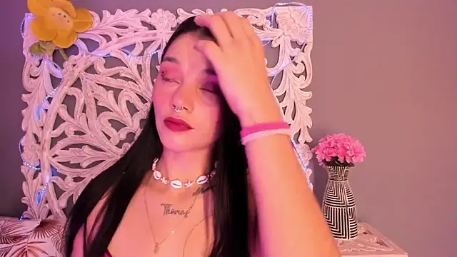 loraineblake online show from 19, 2, 2026