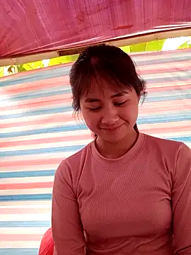 Him MountainGirl online show from 5, 2, 2026