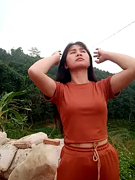 Him MountainGirl online show from 28, 2, 2026