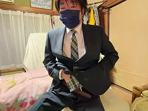 Snapshot of Hirokazu_12 chatting on 9, 2, 2026 Hirokazu 12 online show from 9, 2, 2026