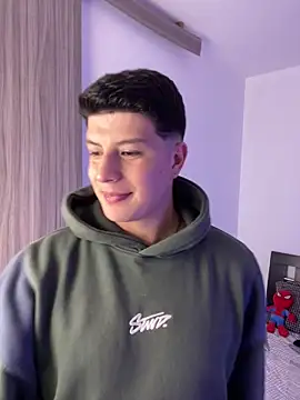 Snapshot of Goldenknight33 chatting on 16, 12, 2025 Goldenknight33 online show from 16, 12, 2025