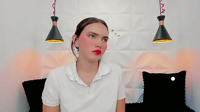 valeriecute18 online show from 17, 2, 2026