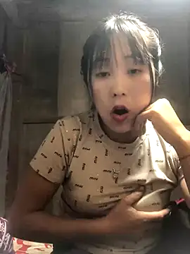 Snapshot of bae-asian chatting on 15, 12, 2025 bae-asian online show from 15, 12, 2025