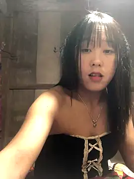 Snapshot of bae-asian chatting on 16, 12, 2025 bae-asian online show from 16, 12, 2025