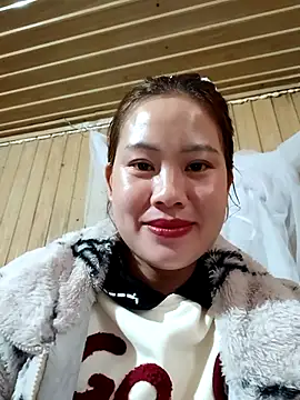 Snapshot of mayni012314 chatting on 14, 12, 2025 mayni012314 online show from 14, 12, 2025