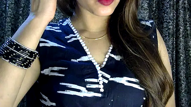 Snapshot of Exotic_tanvi chatting on 9, 5, 2026 Exotic tanvi online show from 9, 5, 2026