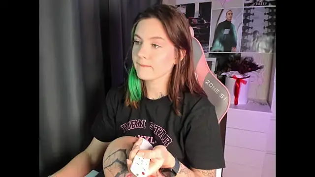 NikkieKitty online show from 16, 1, 2026