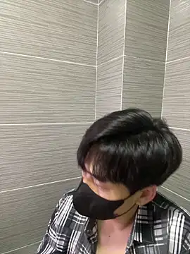 kimze7 online show from 6, 3, 2026