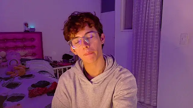 Dani Dancer online show from 8, 3, 2026