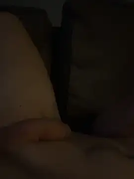 Snapshot of lewis24668 chatting on 21, 12, 2025 lewis24668 online show from 21, 12, 2025