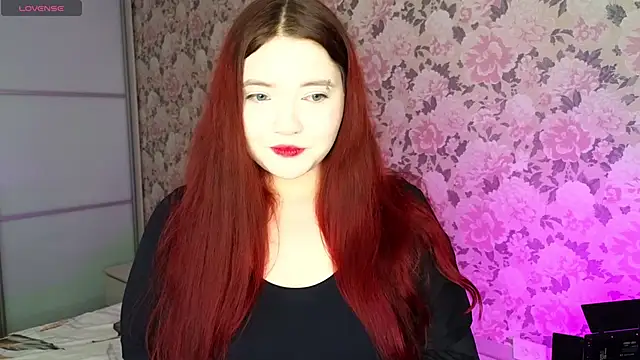 AvroraMichel online show from 15, 12, 2025