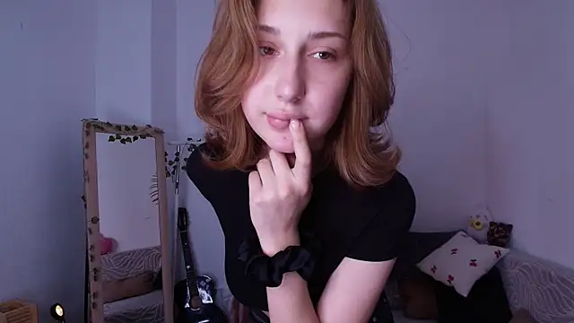 Snapshot of TariLechliter chatting on 19, 7, 2026 TariLechliter online show from 19, 7, 2026