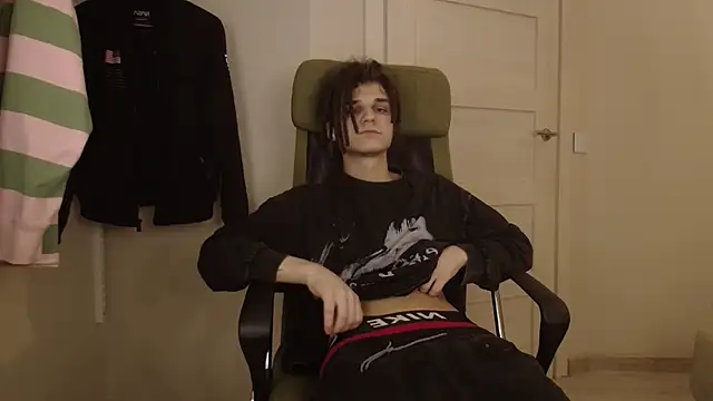 Snapshot of PeachTree chatting on 16, 3, 2026 PeachTree online show from 16, 3, 2026