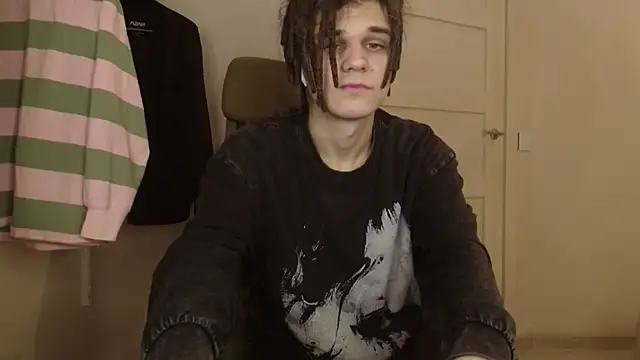 Snapshot of PeachTree chatting on 20, 3, 2026 PeachTree online show from 20, 3, 2026