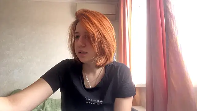 Snapshot of Julie_mayers_ chatting on 15, 12, 2025 Julie mayers online show from 15, 12, 2025