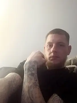 Snapshot of aboogie0420 chatting on 14, 12, 2025 aboogie0420 online show from 14, 12, 2025