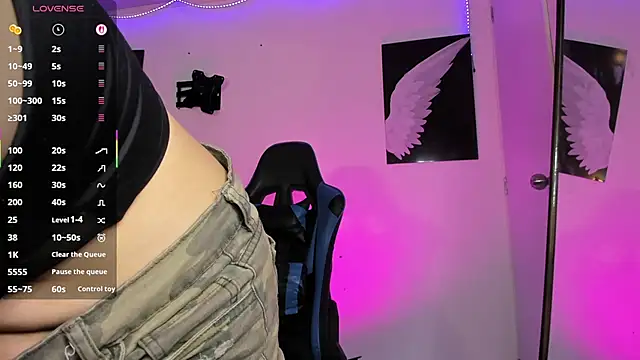 Snapshot of agathawalter_ chatting on 21, 3, 2026 agathawalter online show from 21, 3, 2026