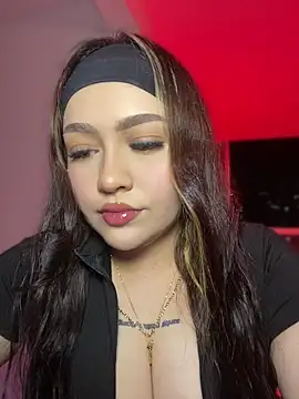 Snapshot of Daniela_ruizz chatting on 2, 6, 2026 Daniela ruizz online show from 2, 6, 2026