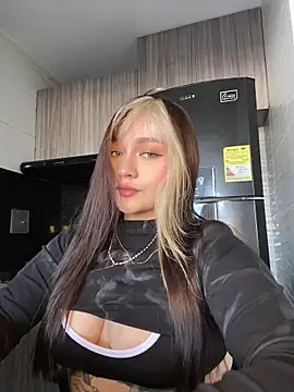 Daniela ruizz online show from 29, 6, 2026