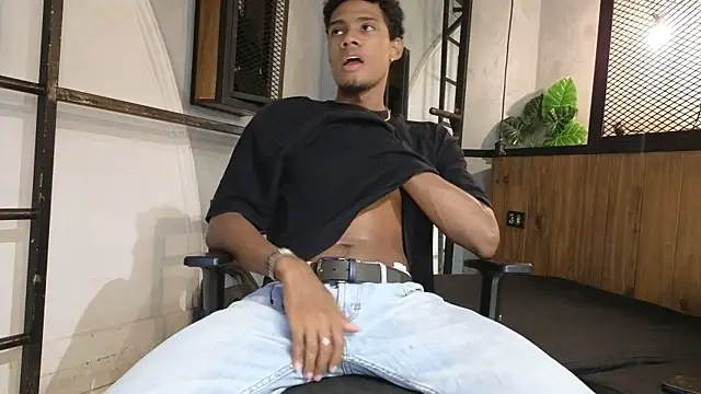 Snapshot of sweet__ethan chatting on 15, 12, 2025 sweet ethan online show from 15, 12, 2025