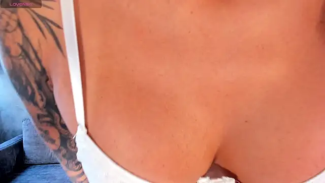 ValerieAustin online show from 7, 1, 2026