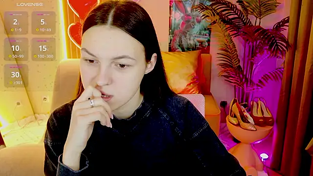 MaxinCarroll online show from 12, 2, 2026