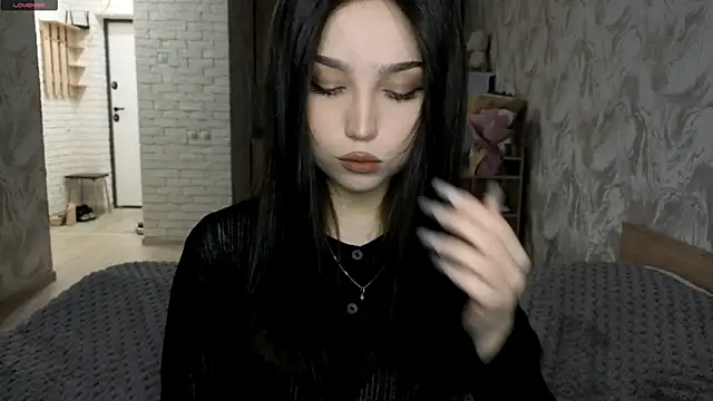 Qwami Amie online show from 6, 6, 2026