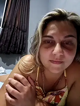 Snapshot of loiragostosa69 chatting on 22, 4, 2026 loiragostosa69 online show from 22, 4, 2026