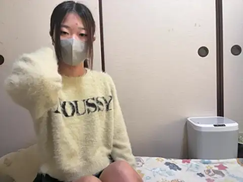 Snapshot of kuromi_chan_oo chatting on 4, 3, 2026 kuromi chan oo online show from 4, 3, 2026