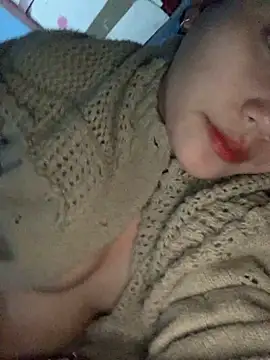 Snapshot of succuba-ba chatting on 14, 12, 2025 succuba-ba online show from 14, 12, 2025