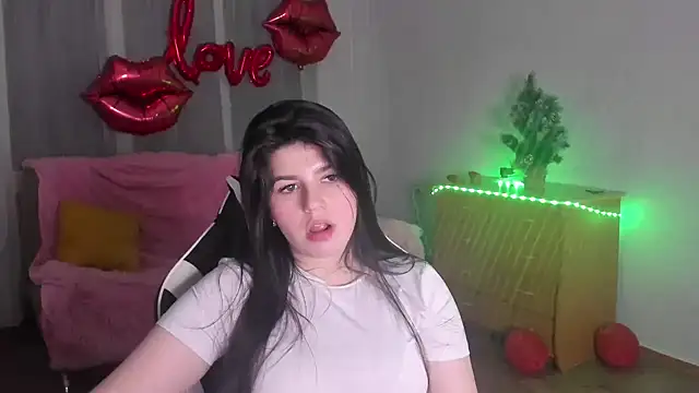 KisaModel online show from 6, 3, 2026