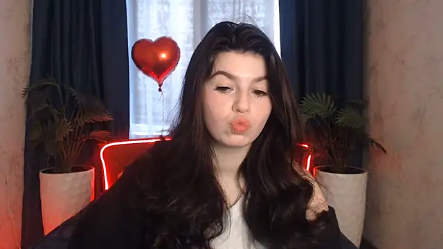 KisaModel online show from 18, 3, 2026