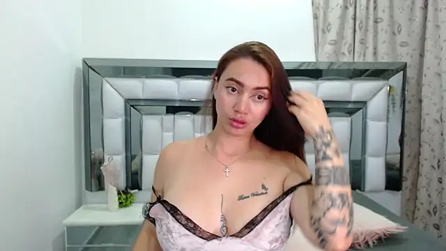 rebecagoldene online show from 3, 2, 2026