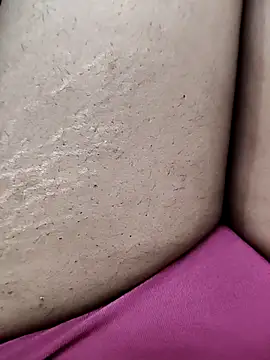 Snapshot of khusi__2004 chatting on 17, 12, 2025 khusi 2004 online show from 17, 12, 2025