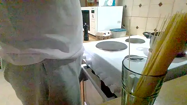 Snapshot of DAmazingJumpman233 chatting on 8, 8, 2026 DAmazingJumpman233 online show from 8, 8, 2026